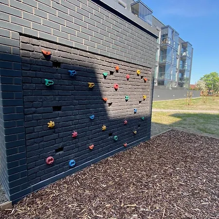 Apartment Brand New - Sea View - Balcony - Parking In Garage *