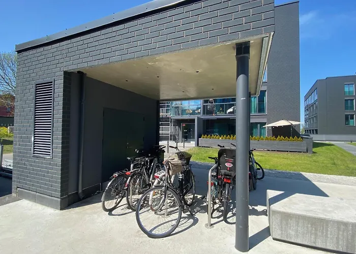 Brand New - Sea View - Balcony - Parking In Garage Korter